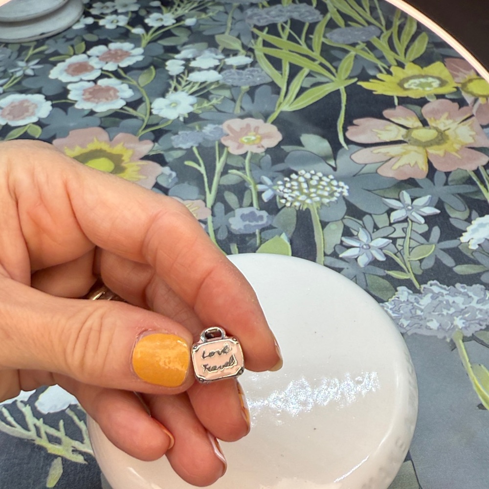 ⭐️Authentic Pandora Pink Travel Bag Charm - Picture 8 of 8